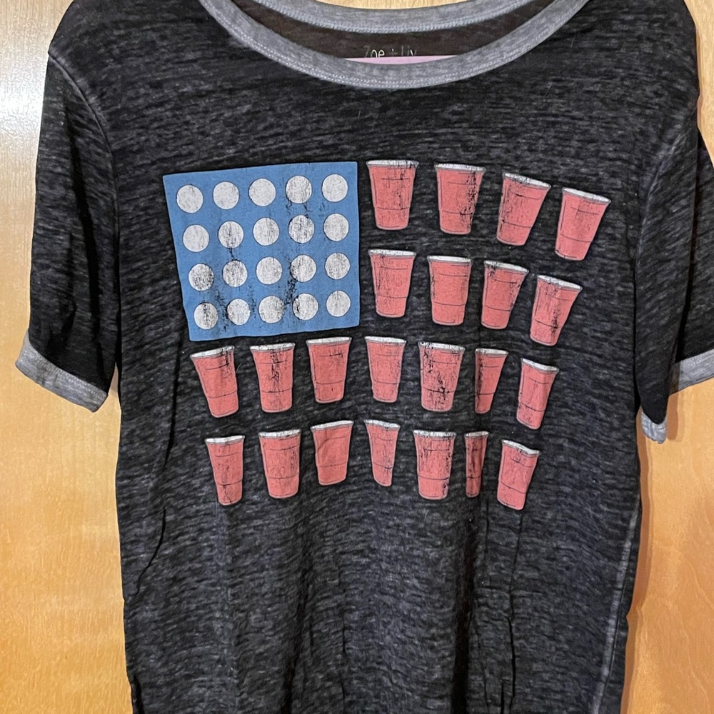 Zoe + Liv T-shirt Size XXL